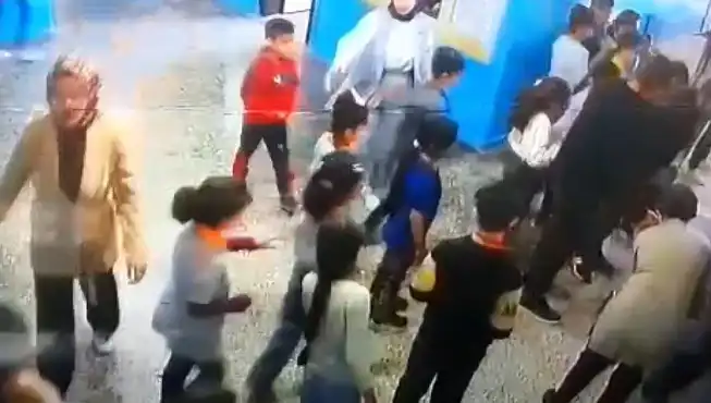 Mardin'de Öğrenciyi Boğulma Tehlikesinden Kurtaran Müdür Yardımcısı!