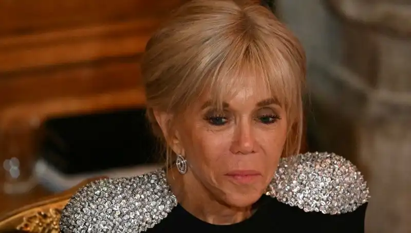 Önceki First Lady'nin Dava Sürecinde Şok Eden Gelişme: "Erkek Olarak Doğdu" İfadesi Yanlış!