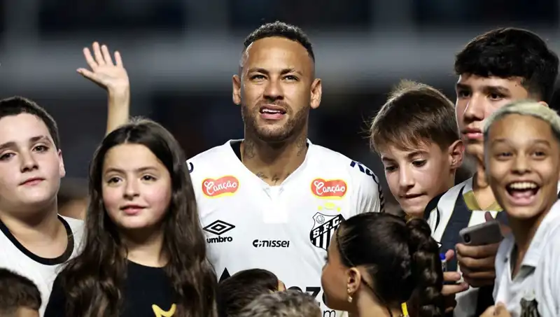 Fenerbahçe, Neymar Transferinde Son Kararını Açıkladı: Taraftarlar Ne Düşünüyor?