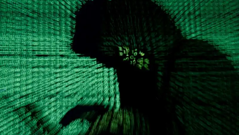 Siber Elfler Kremlin'e Karşı: Hacker Değil, Araştırmacıyız!