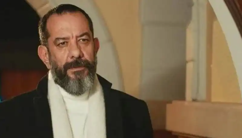 Emre Törün’ün Hayatına Veda: Türk Eğlence Dünyasının Yıldızı Gitti
