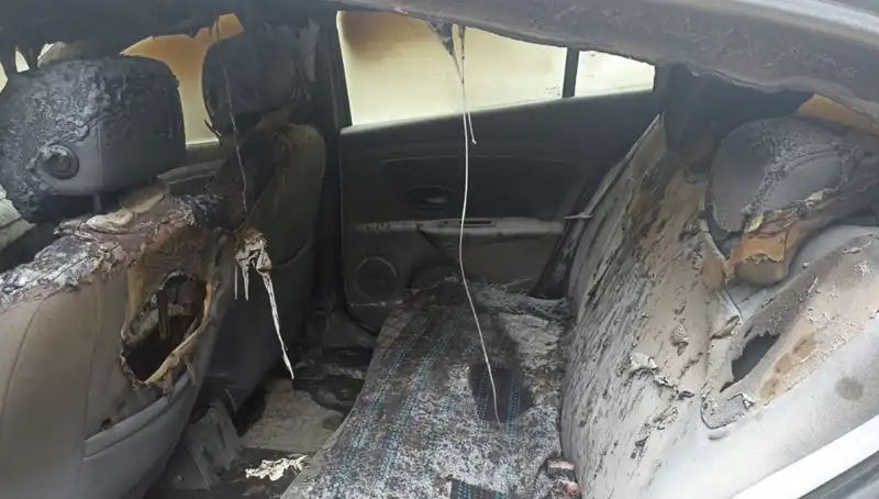 Esenyurt'ta Şok Gelir: İsteğine Yanıt Alamayan Şüpheli, Arabasını Yaktı!
