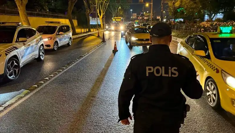 "Huzur İstanbul: 1011 Kişinin Gözaltına Alındığı Güvenlik Operasyonu"