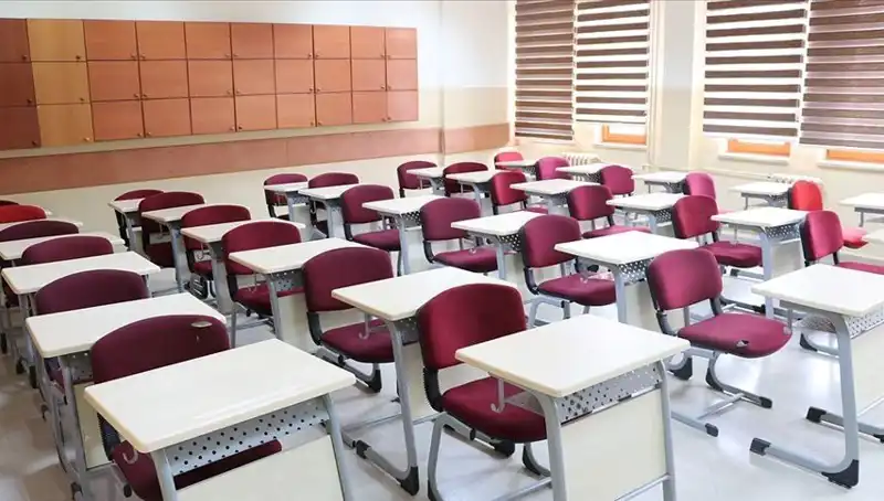MEB, Dokuz Özel Okulun Ruhsatını İptal Etti: Eğitimde Yeni Dönem Mi Başlıyor?
