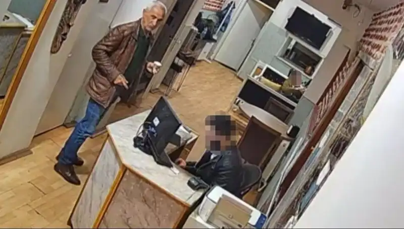 Türkiye'yi Şoke Eden Olay: Özgür Özel'e Saldıran Selçuk Tengioğlu'nun Son Görüntüleri