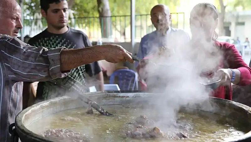 Gadir-i Hum Bayramı: Anlamı, Kutlamaları ve Mesajlarıyla Öne Çıkıyor