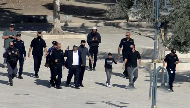 İsrailli Bakanın Mescid-i Aksa'ya Yaptığı Baskın, Tüm Gözleri Üzerine Çekti