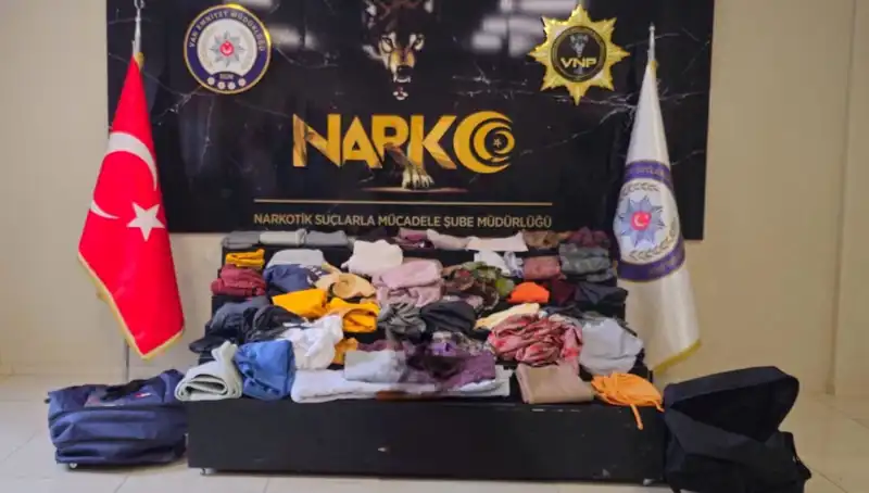 32 Kilo Metamfetamin ile Yakalanan Zanlı, Uyuşturucu Ticaretiyle Sarsıcı Bir İhtimale Açık!