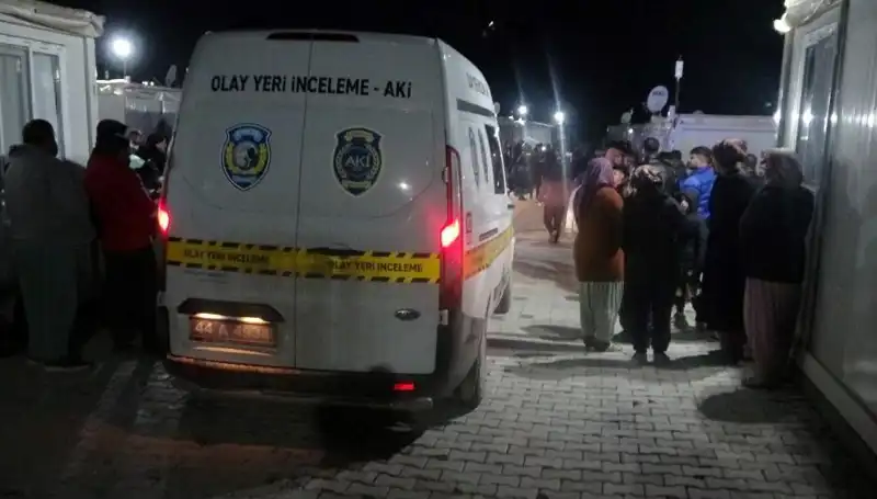 Husumetlilerin Silahlı Kavgası: Sokaklar Kan Gölüne Döndü