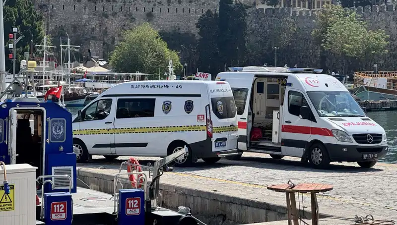 Antalya'da Denizde Bulunan Erkek Cesedi, Gizemli Ölümün Perdesini Aralıyor